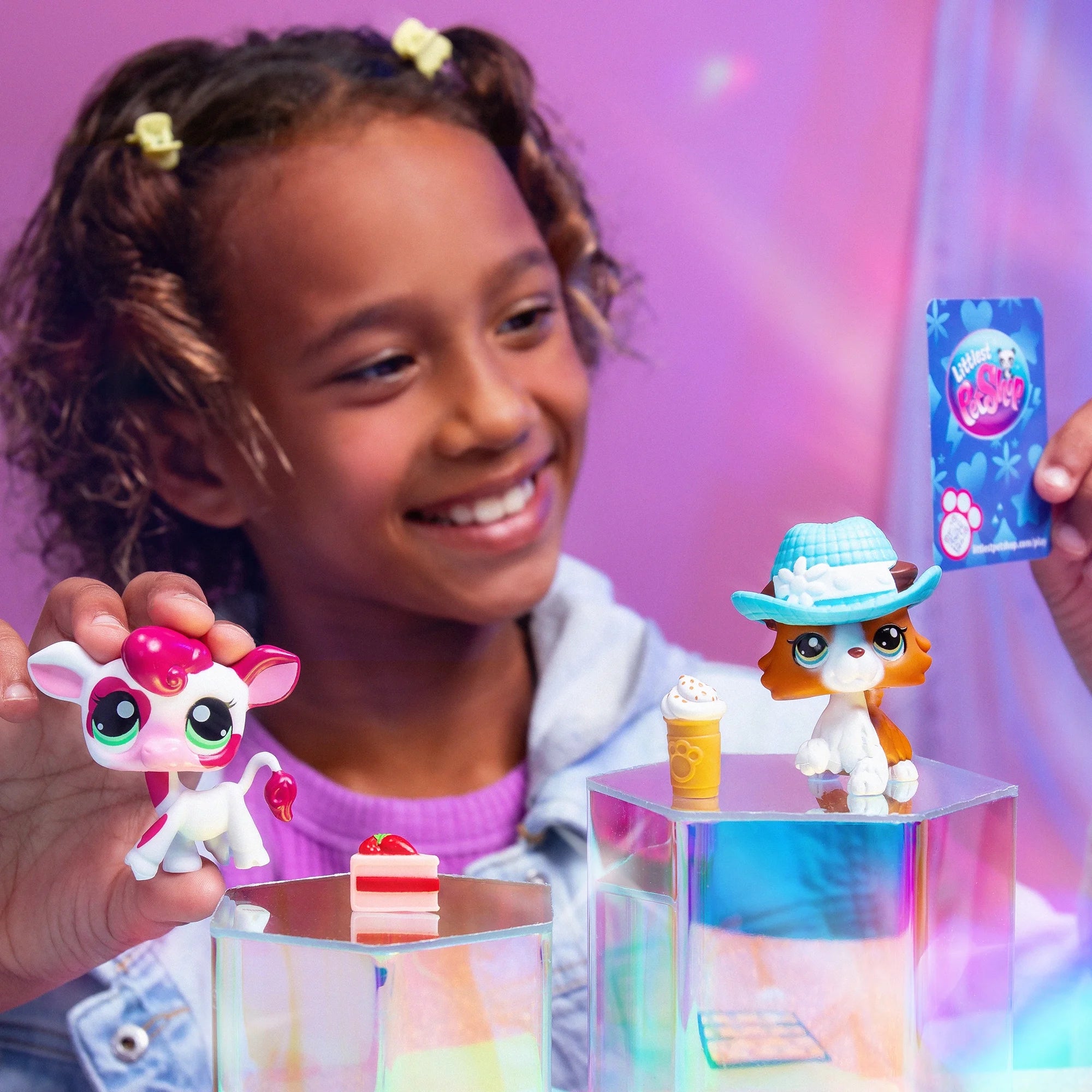 Littlest Pet Shop, Surprise Pet Pairs, Series 3, Mini Toy Figurines, Children Ages 4+, Multicolor  |  WTWL939XA