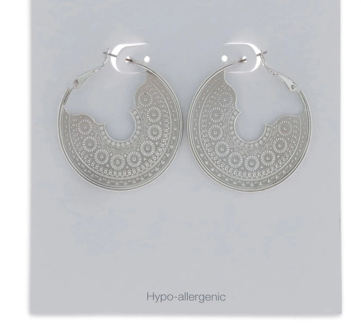 Time and Tru Women's Filigree Hoop Earrings, Rhodium | WTWL223XA