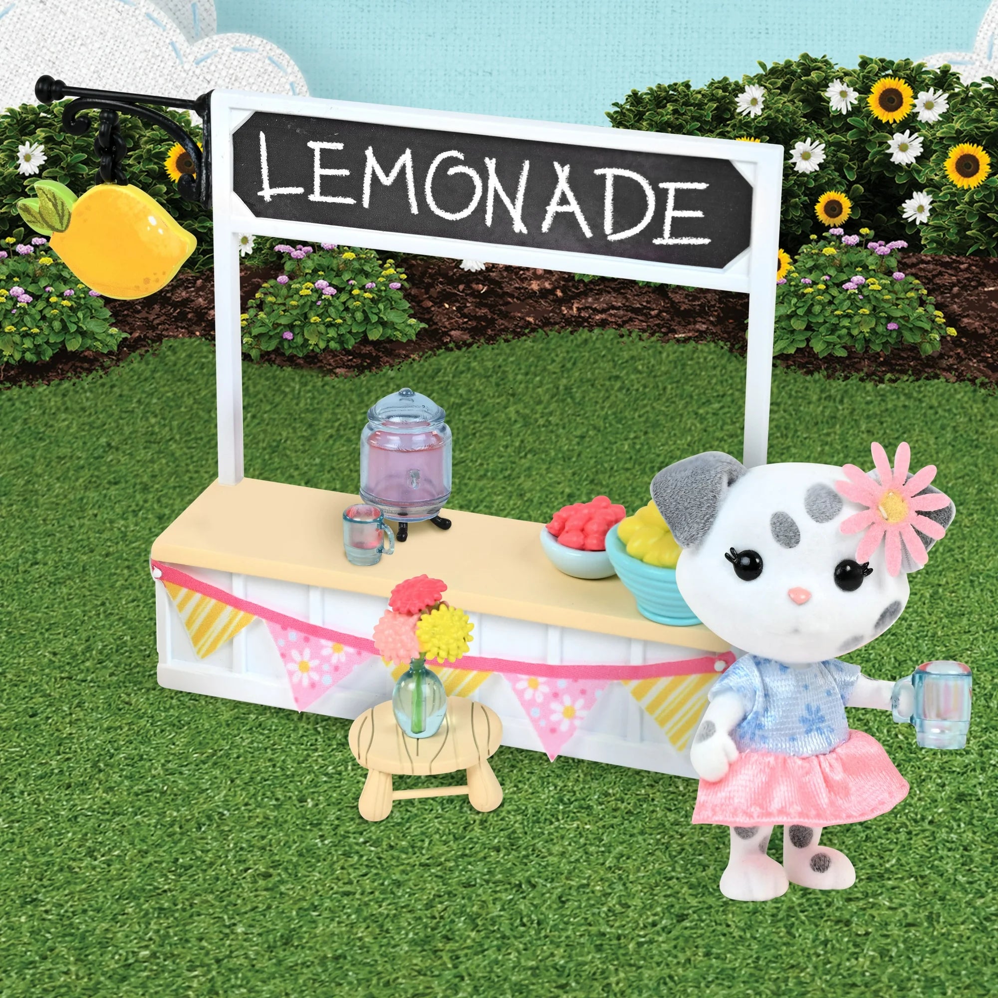 Honey Bee Acres Sweet & Sour Lemonade Stand Playset with Dog Figure, 9 Piece, Ages 3+ | WTWL745XA