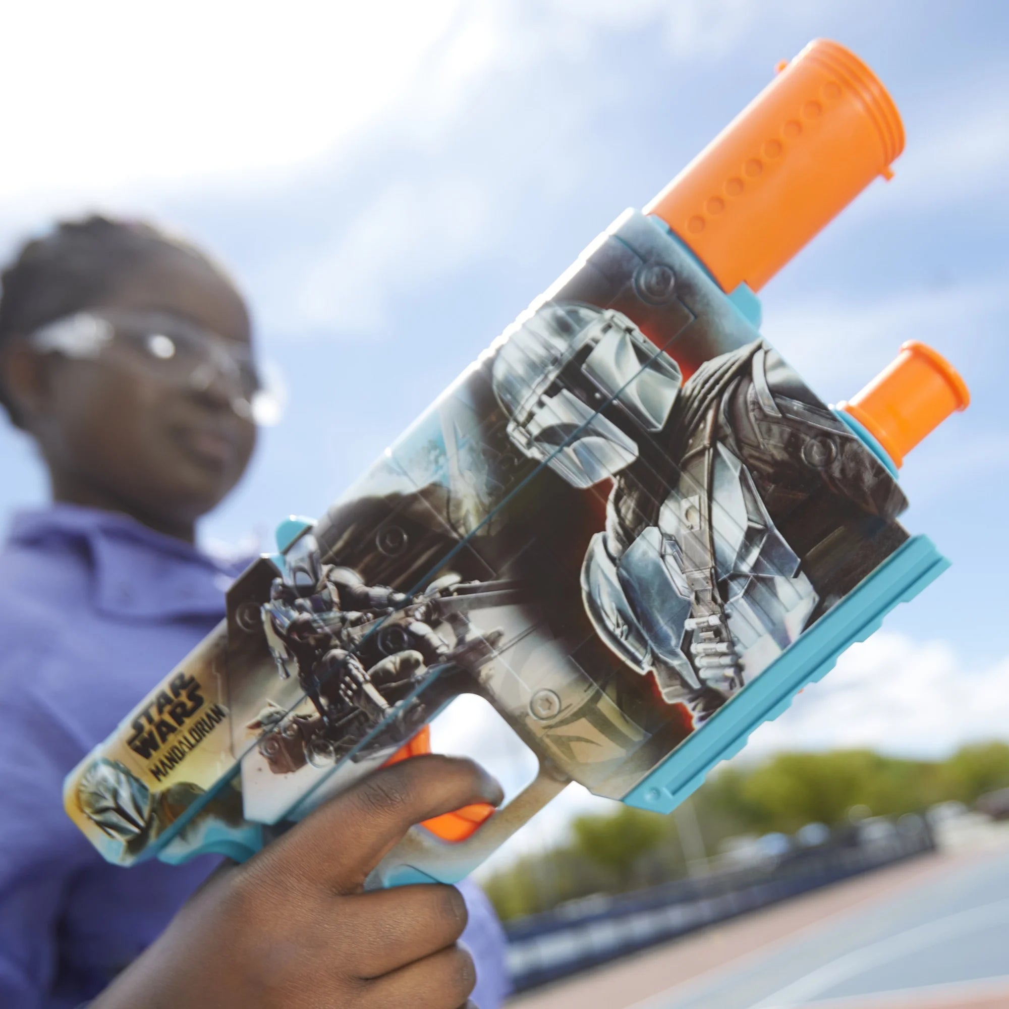 Nerf Star Wars The Mandalorian Dart Blaster, 12 Nerf Elite Darts, Ages 8+  |  WTWL786XA