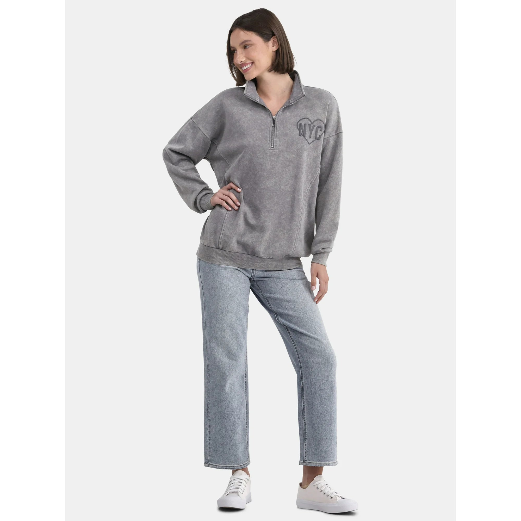 No Boundaries Quarter Zip Graphic Sweatshirt, Lightweight, Women's and Women’s Plus |  WTWL492XA