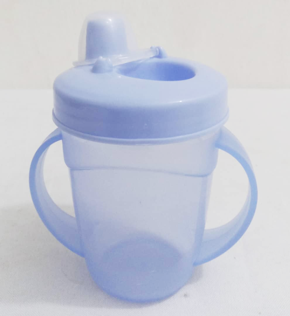 Quality Children's Sipping Cup with Handle | SBB8a