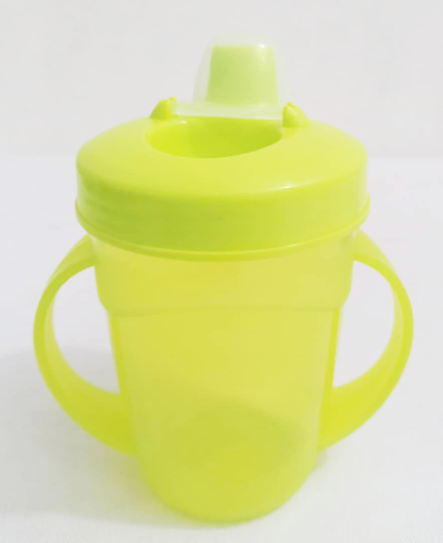 Top Quality Children's Sipping Cup with Handle | SBB8b