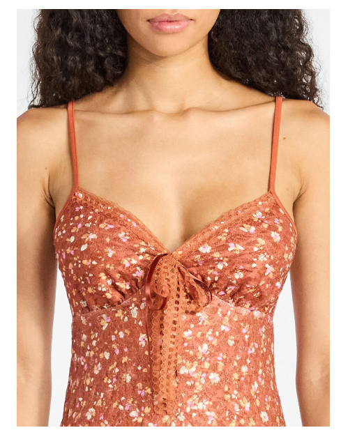 No Boundaries Sweetheart Triangle Mini Dress with Lace Trim, Women’s |  WTWL581XA