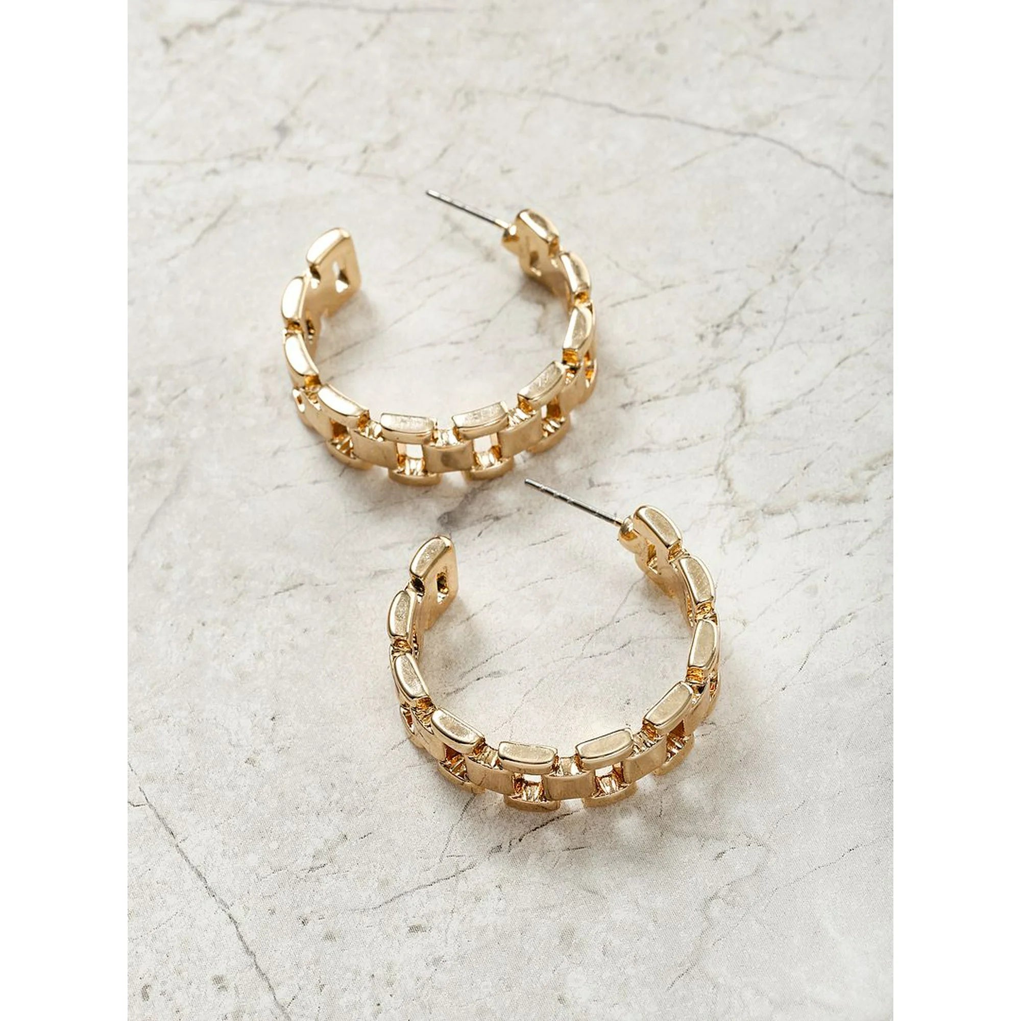 Time and Tru Goldtone Watch Band Hoop Earring, Female, 1 Pair of Earrings  | WTWL249XA