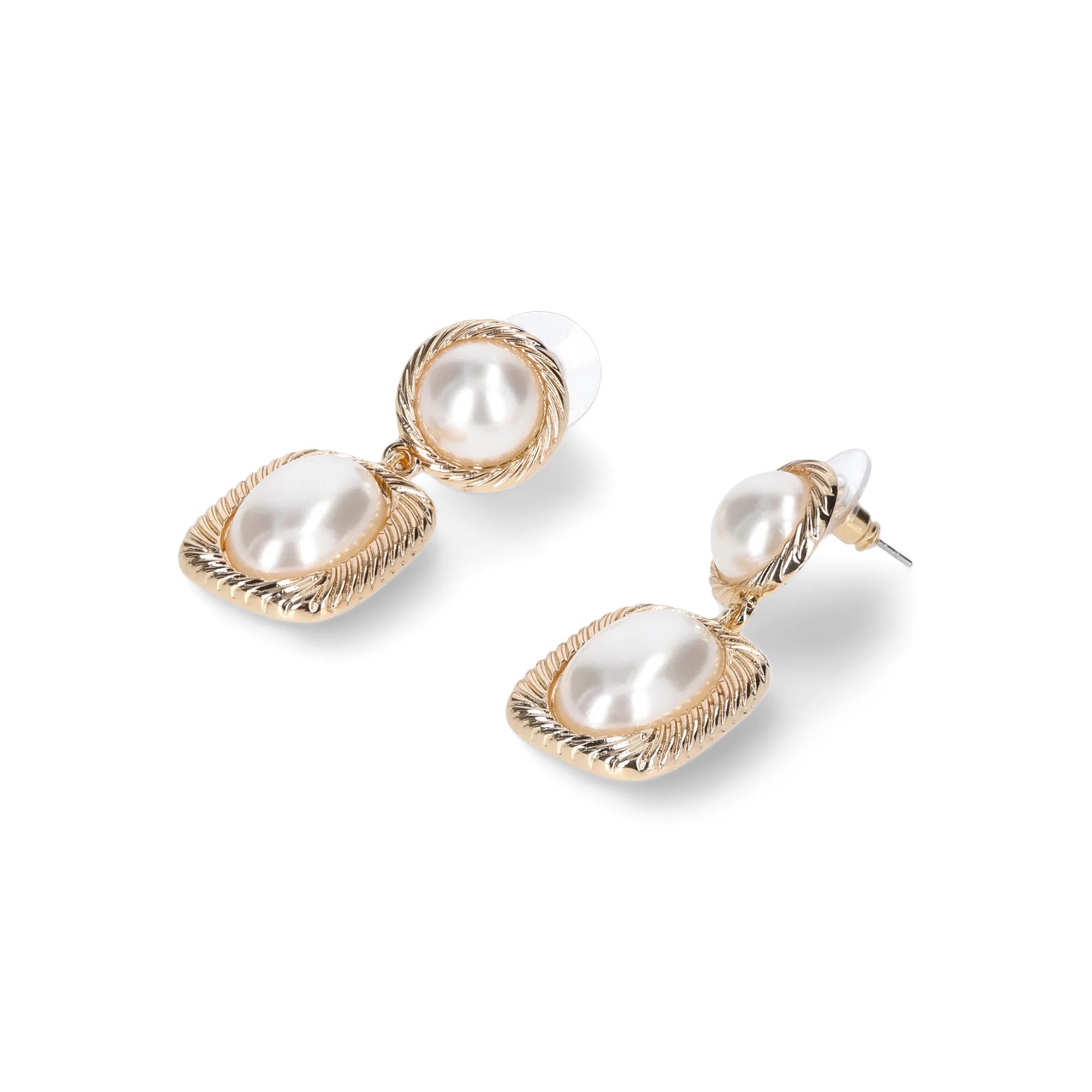 Time and Tru Women's Pearl Drop Earring, 1 Pair, Pearl Stone center  | WTWL248XA