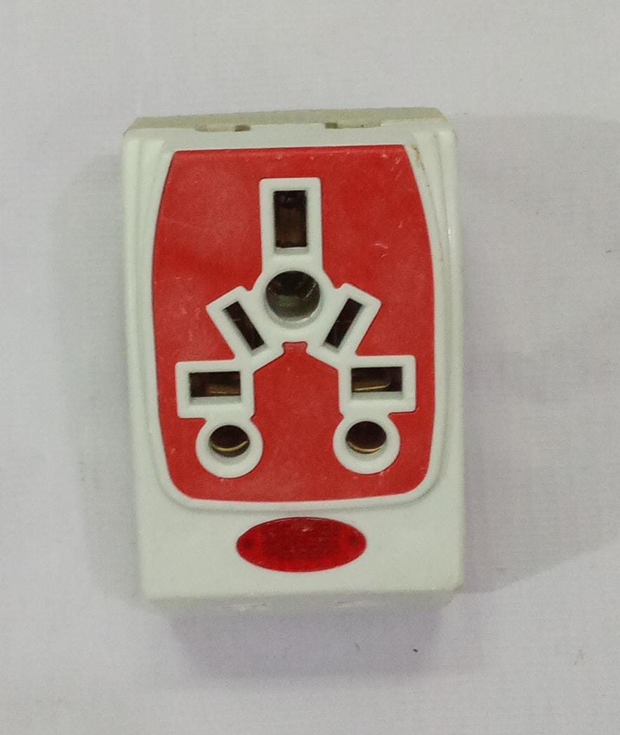 APJ Royal 13A Multi Cast Plug (Rectangular Pin), Red | DVU1a