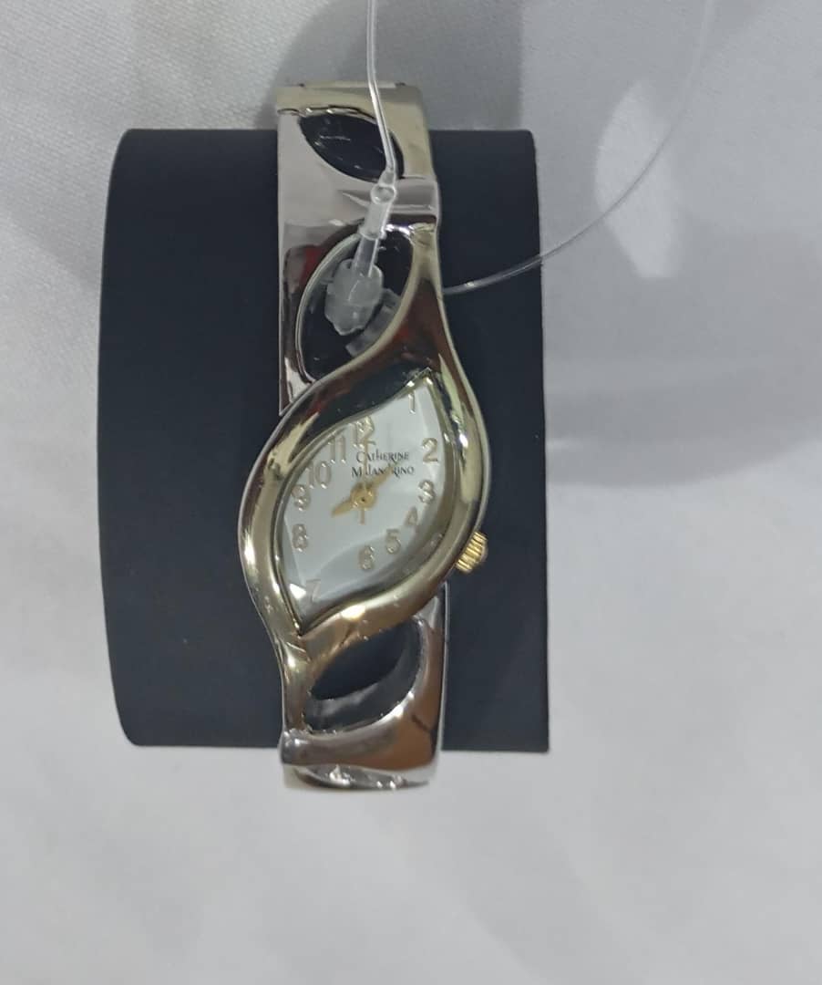 Stylish Silver Wrist Watch | BLTN74