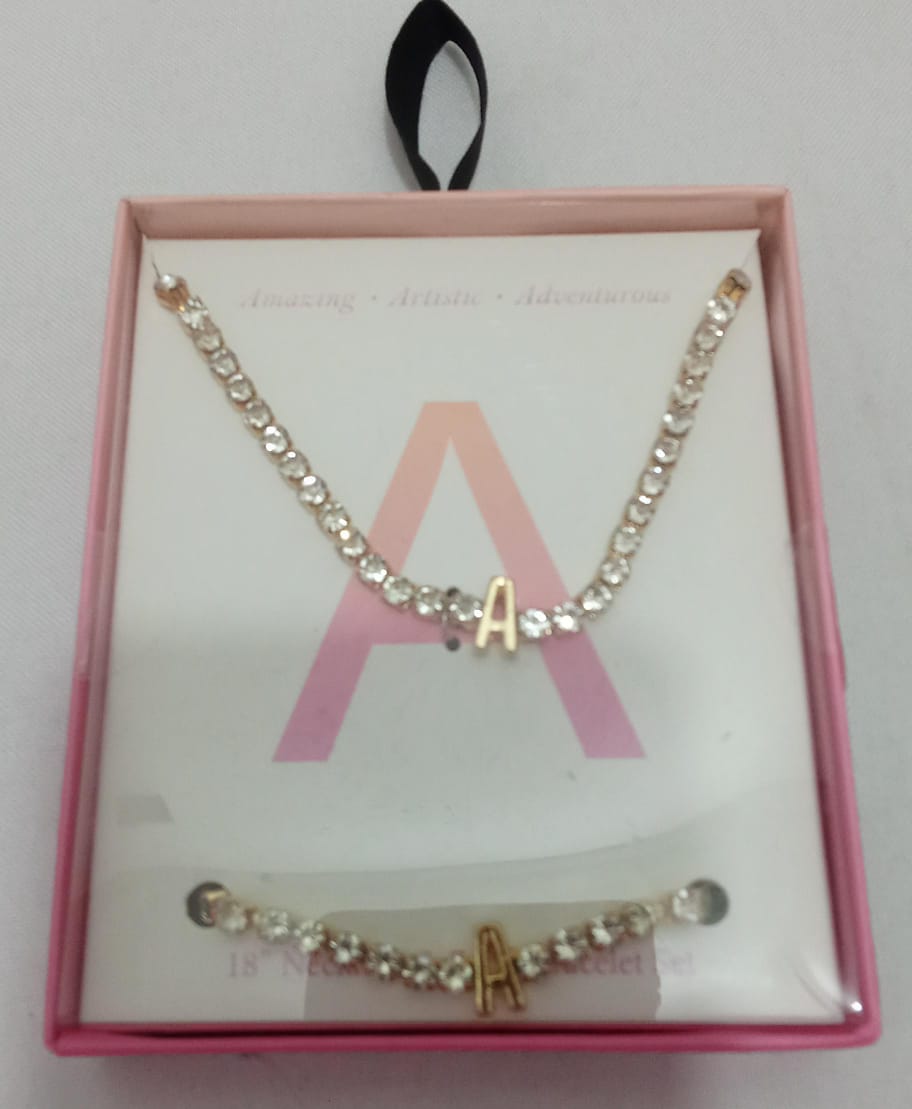 Necklace and Earing Set (Includes 1 Necklace and 1 Bracelet) | BLTN9