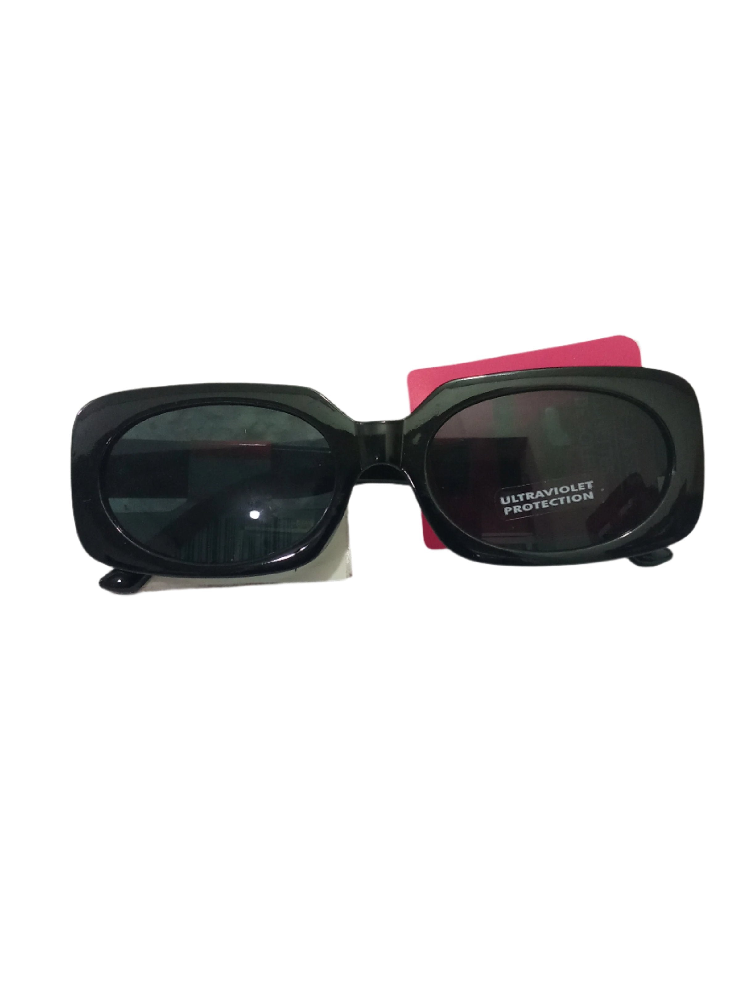 Ultraviolet Protection Sunglasses, Black  | DLTR10