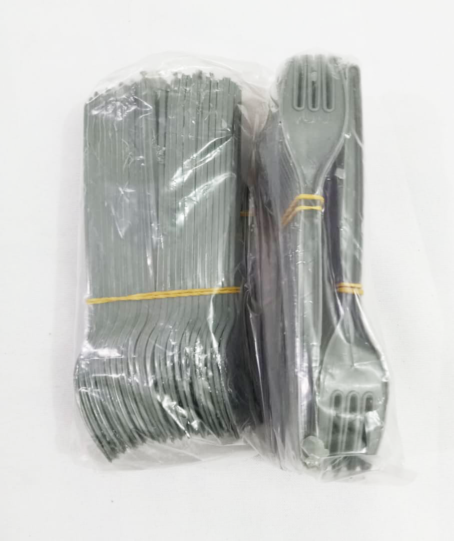 Disposable Plastic Fork 100 Pieces Per Pack, Gray | GMC16a