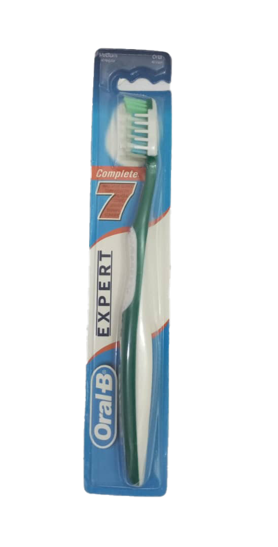 Oral B Expert Toothbrush, Green | EVG45c