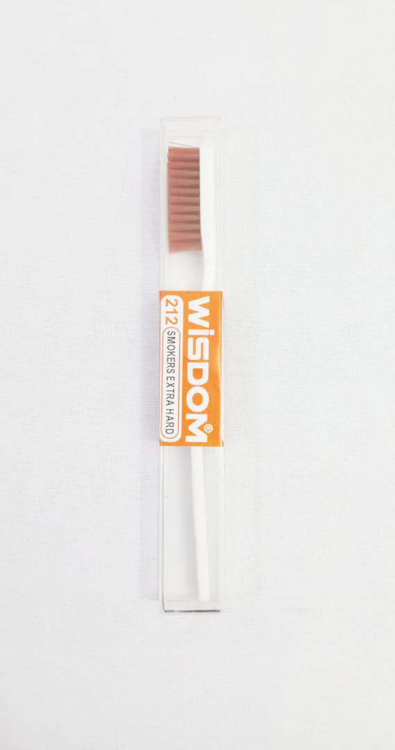 Wisdom 212 Smokers Extra Hard Toothbrush, White | EVG46a