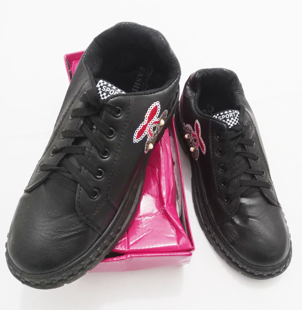 Comfy Black Sports Canvas Sneakers | NSM2c